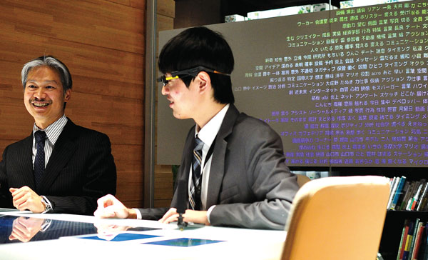 イトーキ東京イノベーションセンター SYNQAにある「人工知能を融合した会議支援空間」プロトタイプ