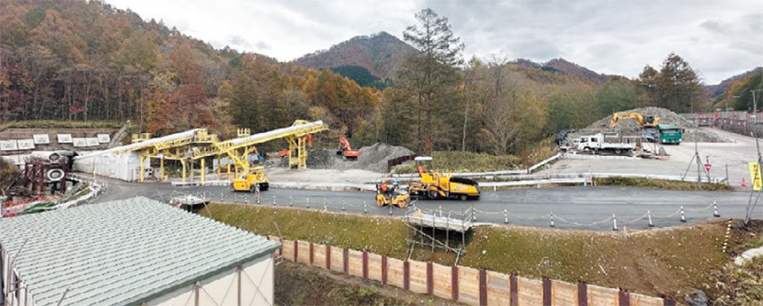 北海道新幹線 渡島トンネル（上二股）工区工事現場の様子（出典：KDDI プレスリリース）