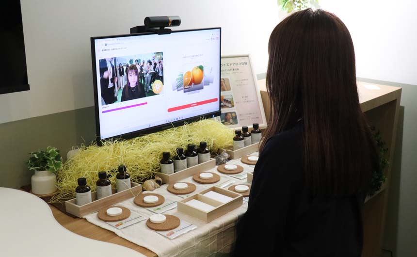 感情分析を通じてパーソナライズアロマを提供