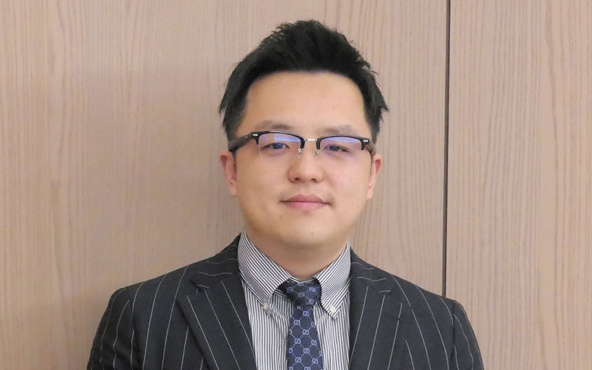 富士通東芝がau向け冬モデル発表会「WiMAX搭載のARROWS Zには最