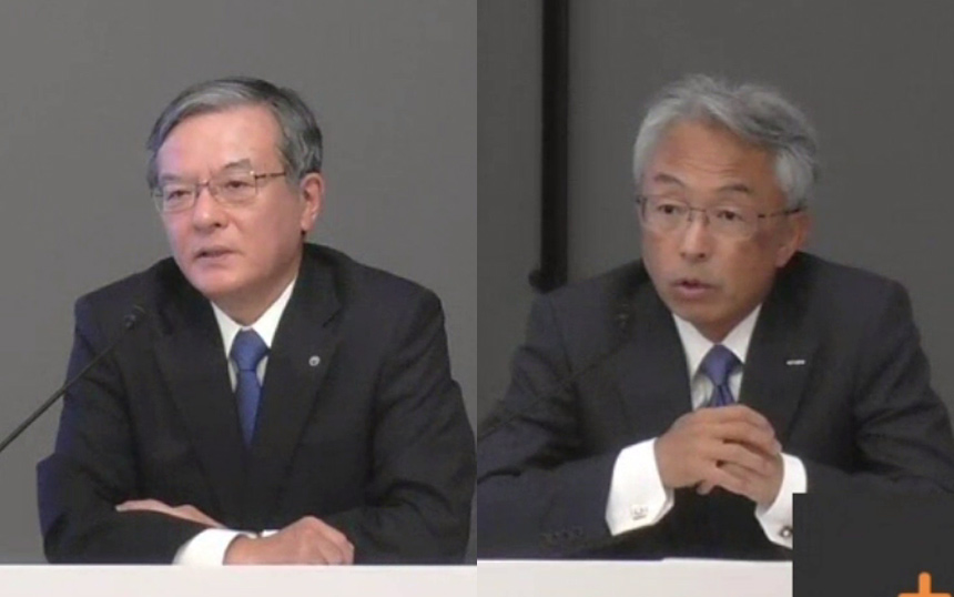 NTT 代表取締役社長の島田明氏（左）と、NTTデータグループ 代表取締役社長の佐々木裕氏