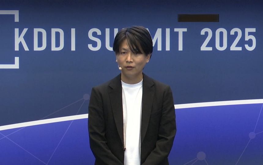 KDDIが「世界評価No.1」支えるネットワーク技術を解説、5G Advancedの年度内適用も