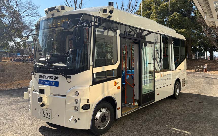 ローカル5Gとスマートポールを活用した自動運転 NTT東らが狛江市の公道で実証