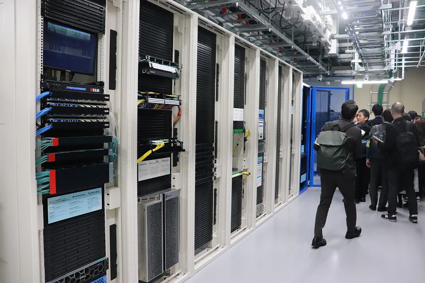 MCデジタル・リアルティ イノベーションラボの内部