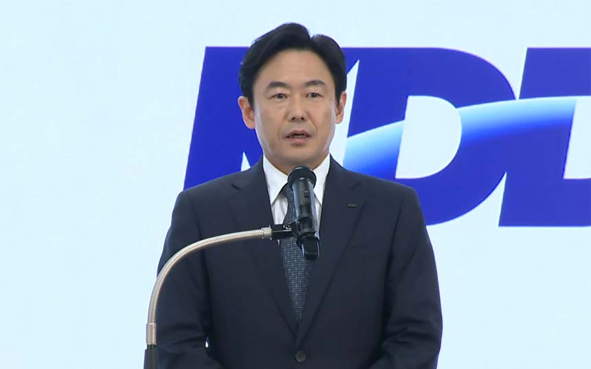 KDDIが描く「全国低遅延網・AI計算資源基盤」とは　3年間で1.2兆円を投資