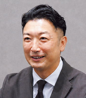 ソフトバンク 法人事業統括東日本営業本部 本部長 上原郁磨氏
