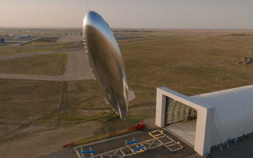 ソフトバンクが空飛ぶ基地局「HAPS」の通信試験、その成果は？　衛星-HAPS-地上間の光通信へ前進