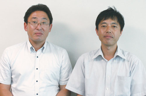 NECプラットフォームズ IoTビジネス本部エキスパートの長島勝城氏（右）と、NTT事業推進部 第二営業グループマネージャーの和佐野宏宜氏