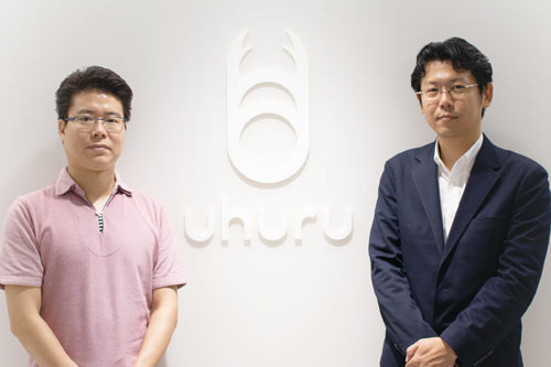ウフル X United IoT Innovation Center ゼネラルマネージャーの米田隆幸氏（右）と、シニアマネージャーの池澤将弘氏